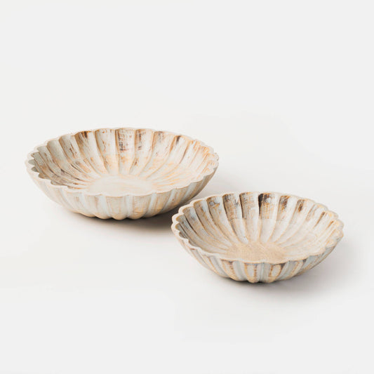 Scallop Serenity Bowls (Gray Wash)