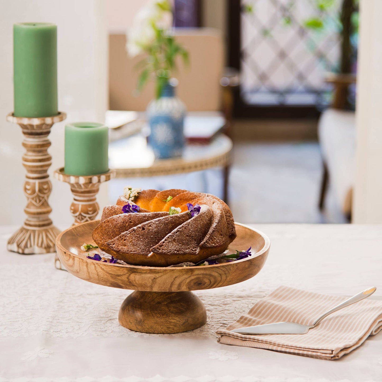 Picnic Mangowood Pedestal