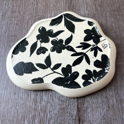 Lily Pad Dish | Black Floral