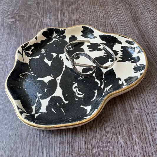 Lily Pad Dish | Black Floral