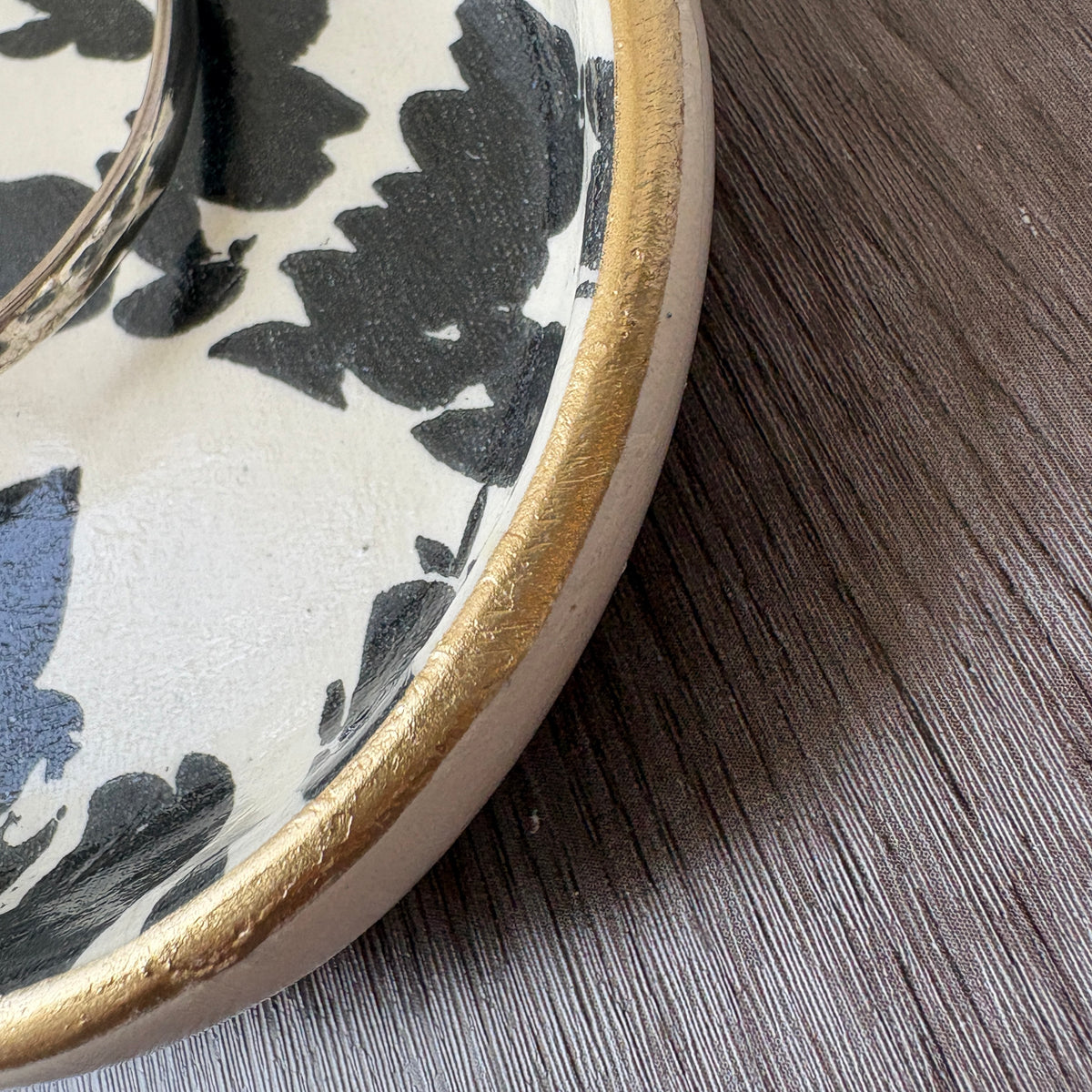 Lily Pad Dish | Black Floral
