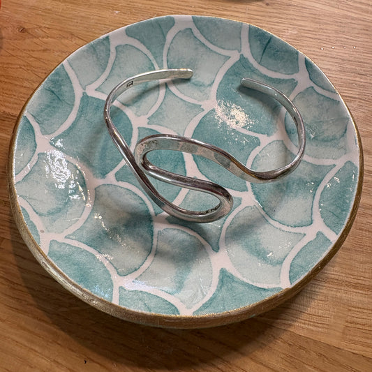 Full Moon Dish | Scales