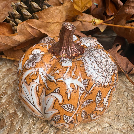 Medium Pumpkin (Fall 2026) - Orange Foliage