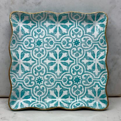 Scalloped Catch-All Tray