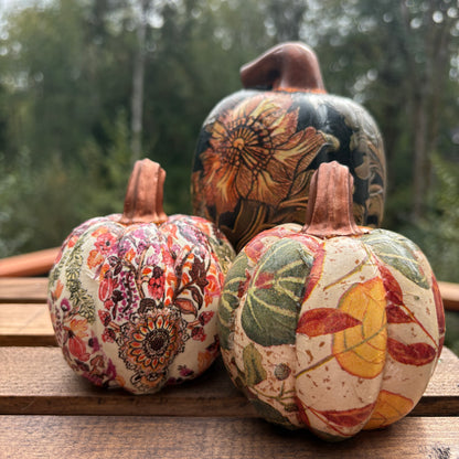 Large Pumpkin (Fall 2026) - Fall Leaves
