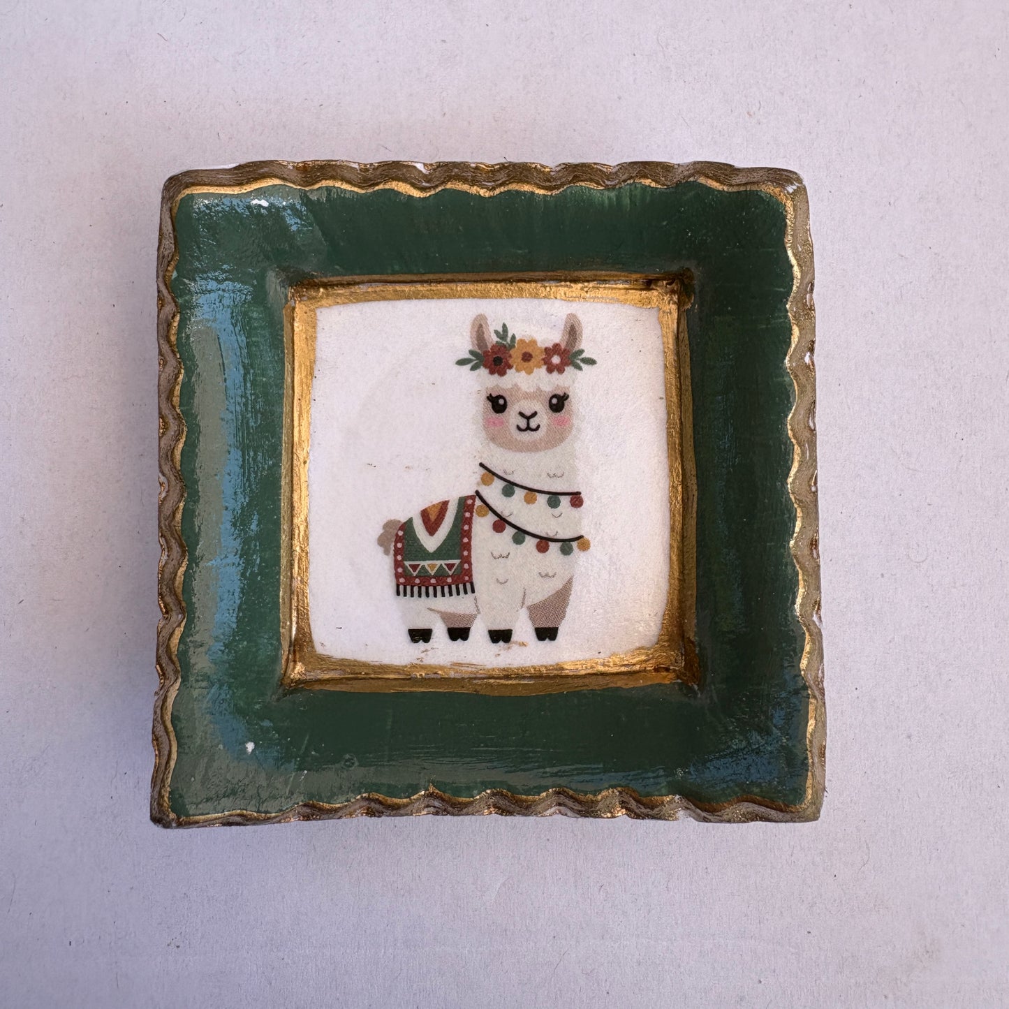 Square Ring Dish - Scalloped Edge (Green Llama)