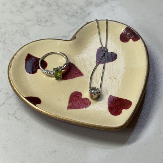 Petite Heart Trinket Tray (Dark Hearts)