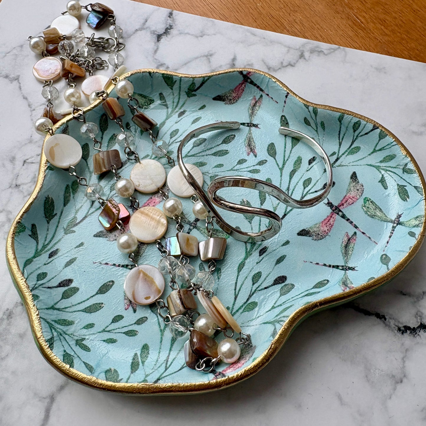 Lily Pad Dish | Dragonflies