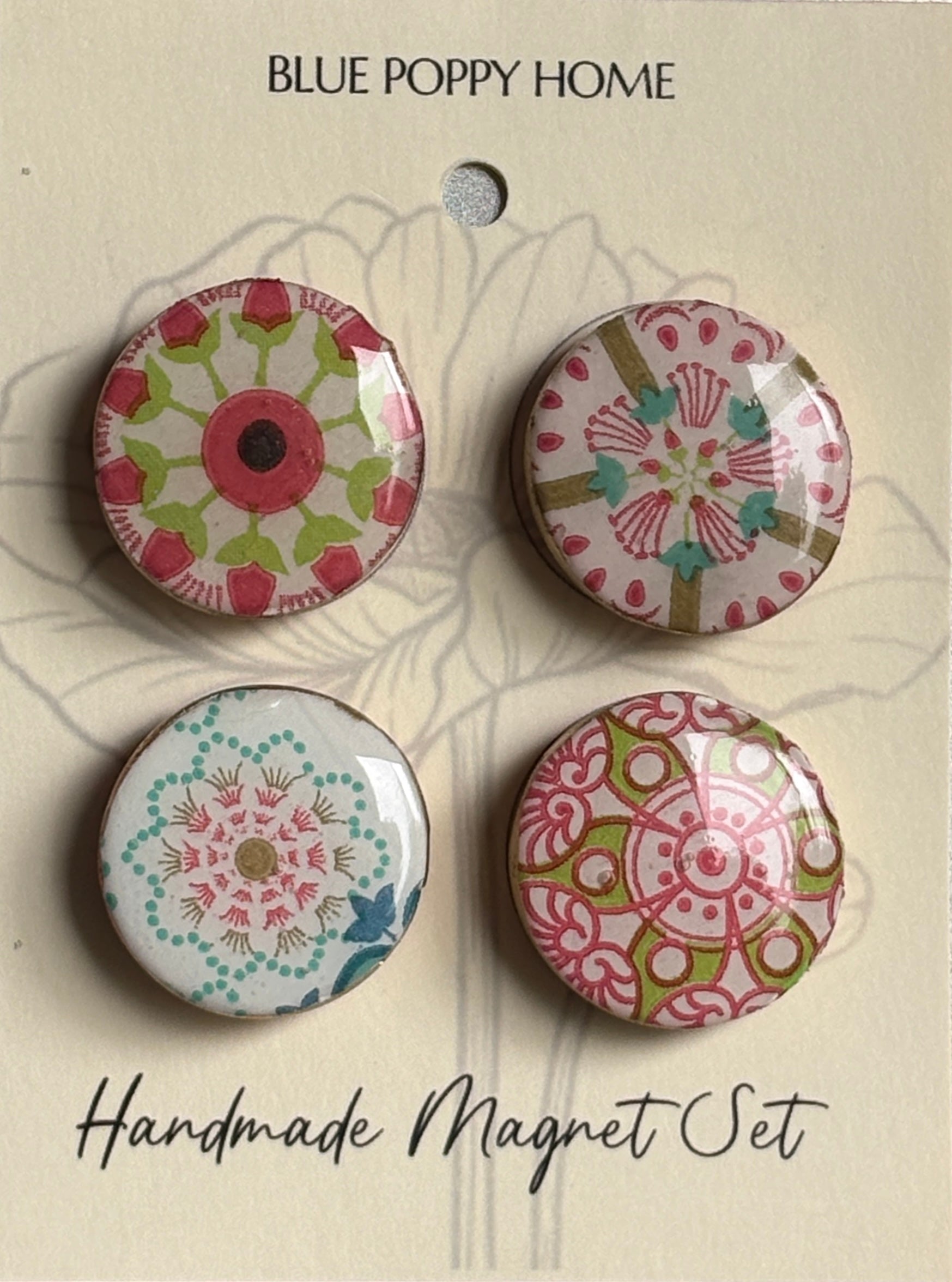 Magnet Set on Product Card