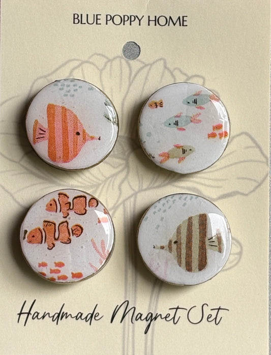 Magnet Set on Product Card